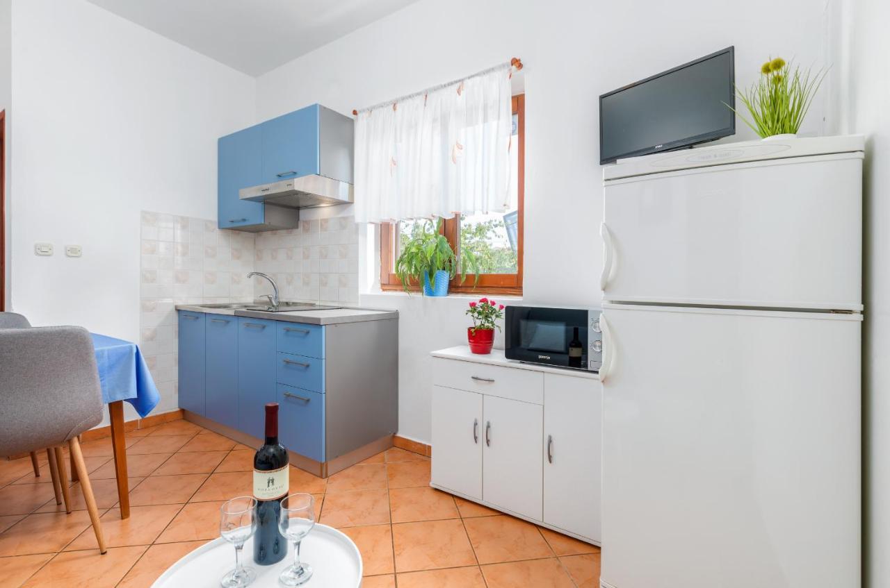 Center Of Fazana Apartments Katarina Εξωτερικό φωτογραφία